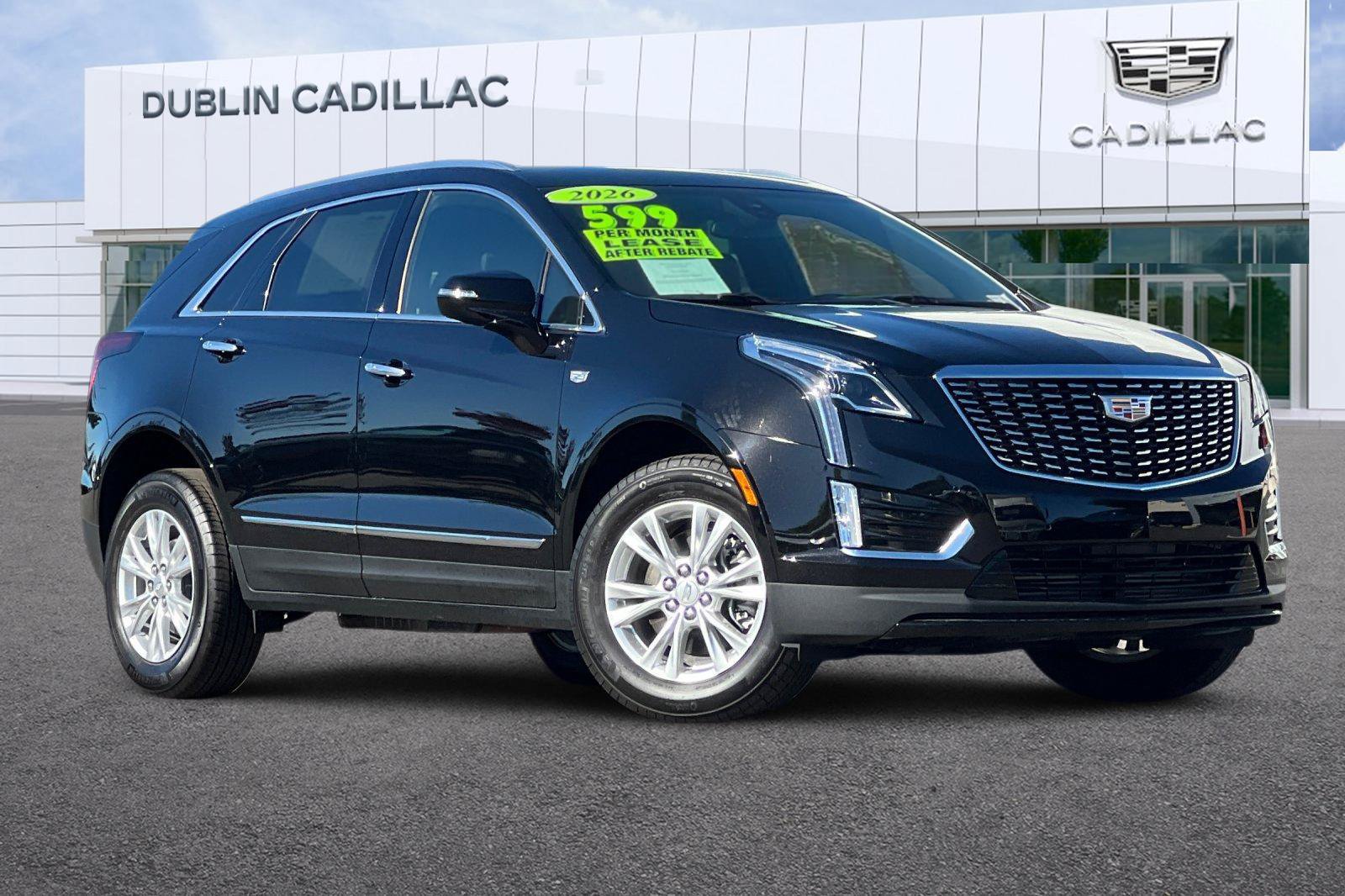 Used 2026 Cadillac XT5 Luxury FWD image 2