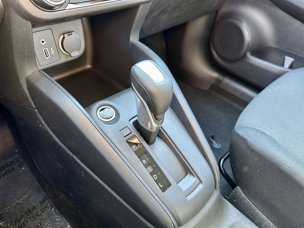 Certified 2025 Nissan Kicks Play S FWD image 28