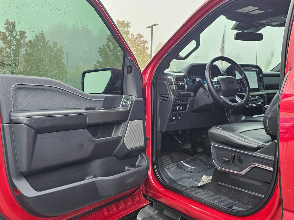 Used 2024 Ford F150 Lariat w/ Bed Utility Package AWD/4WD image 23