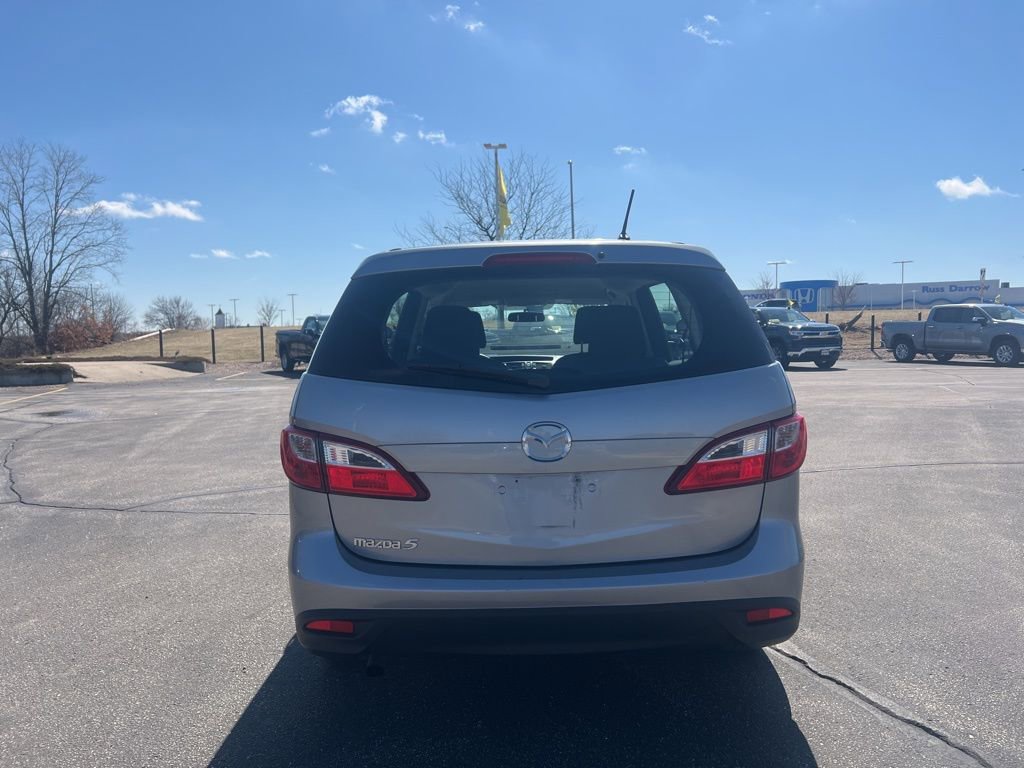 Used 2014 MAZDA MAZDA5 Sport image 4