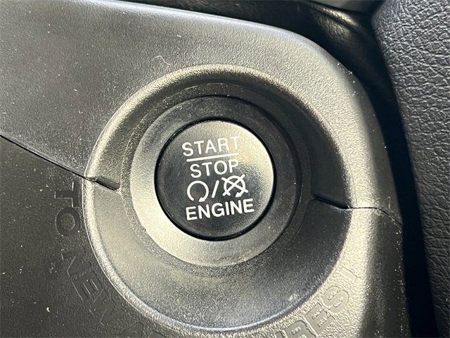 Certified 2022 Jeep Renegade Latitude w/ Convenience Group image 29