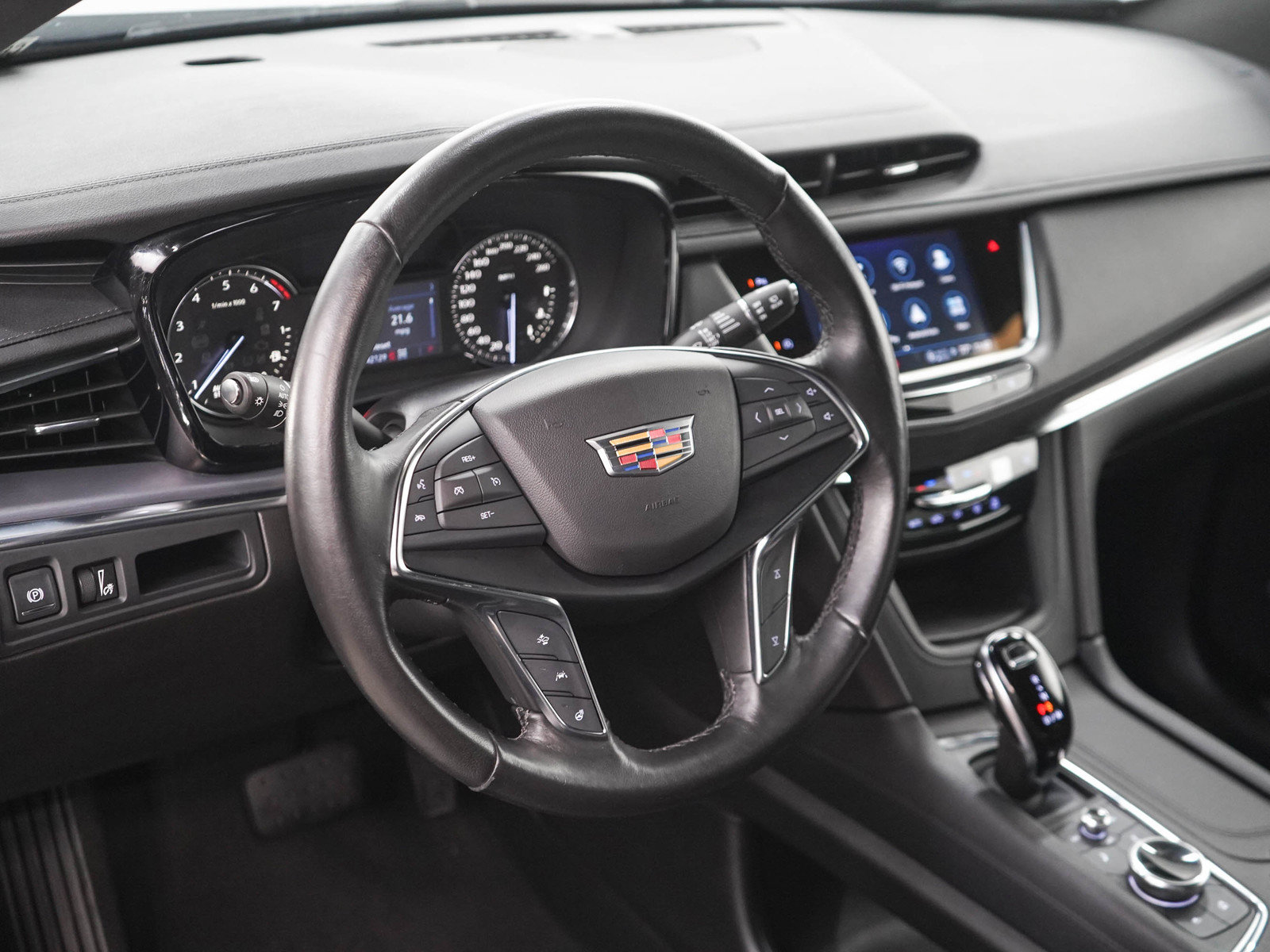 Used 2022 Cadillac XT5 Luxury AWD/4WD image 21