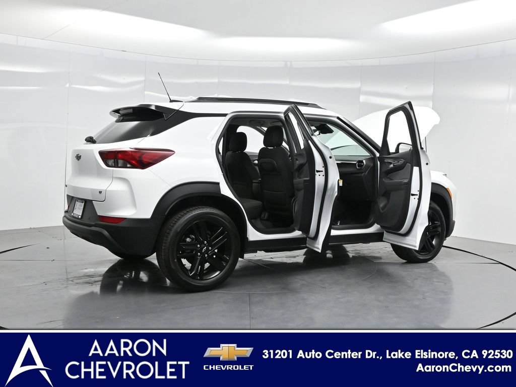 New 2026 Chevrolet TrailBlazer LT w/ Convenience Package FWD image 4