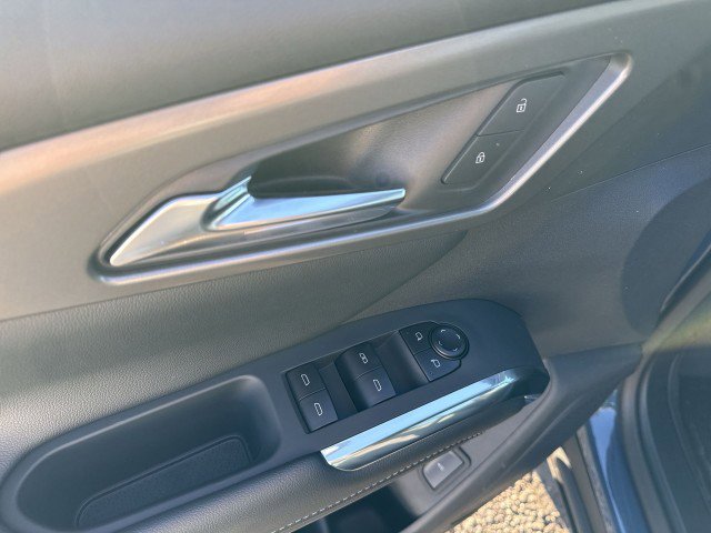 New 2026 Chevrolet Traverse LT w/ Sun and Wheel Package image 15