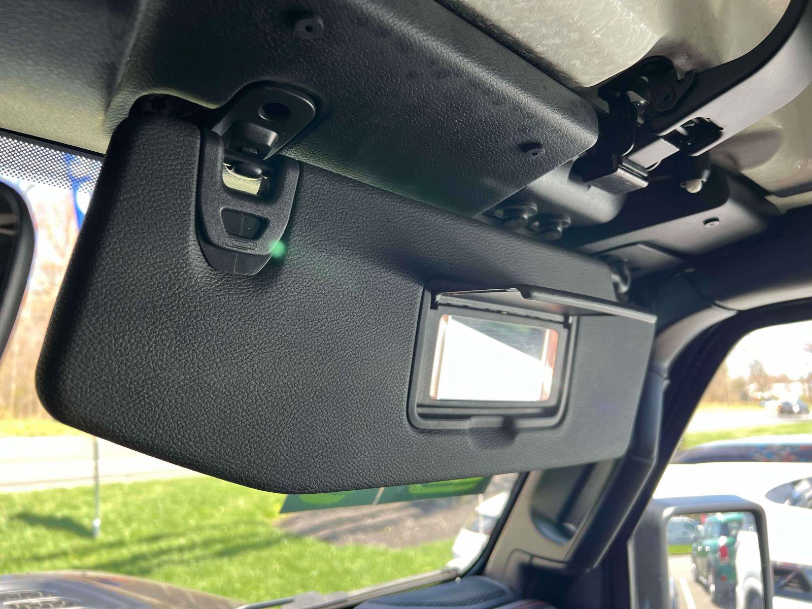 Used 2021 Jeep Wrangler Unlimited Rubicon AWD/4WD image 8