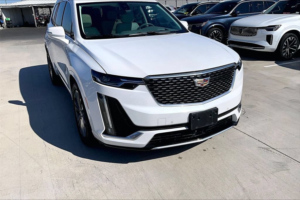 Used 2020 Cadillac XT6 Premium Luxury FWD image 38
