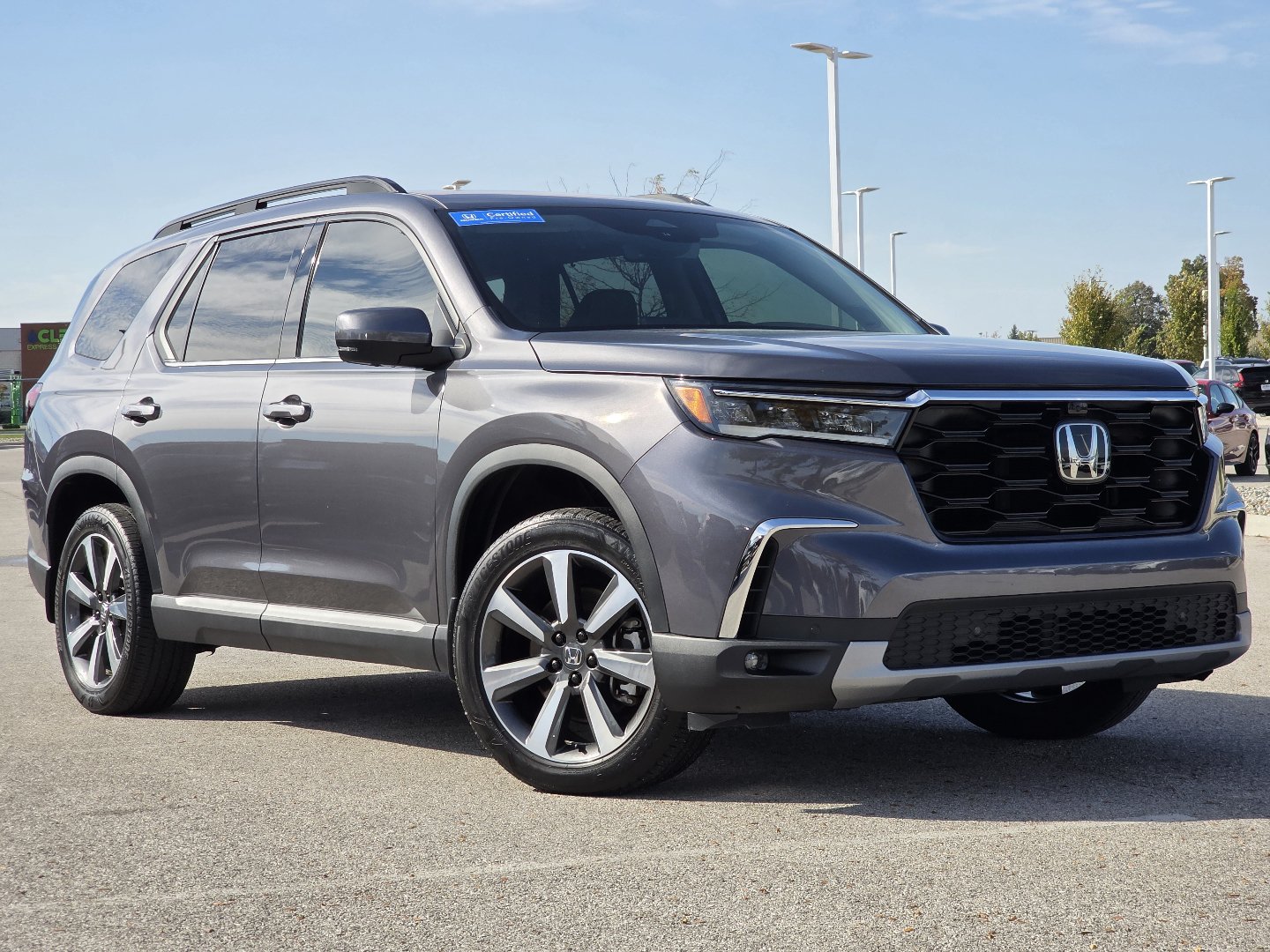 Certified 2024 Honda Pilot Elite image 2