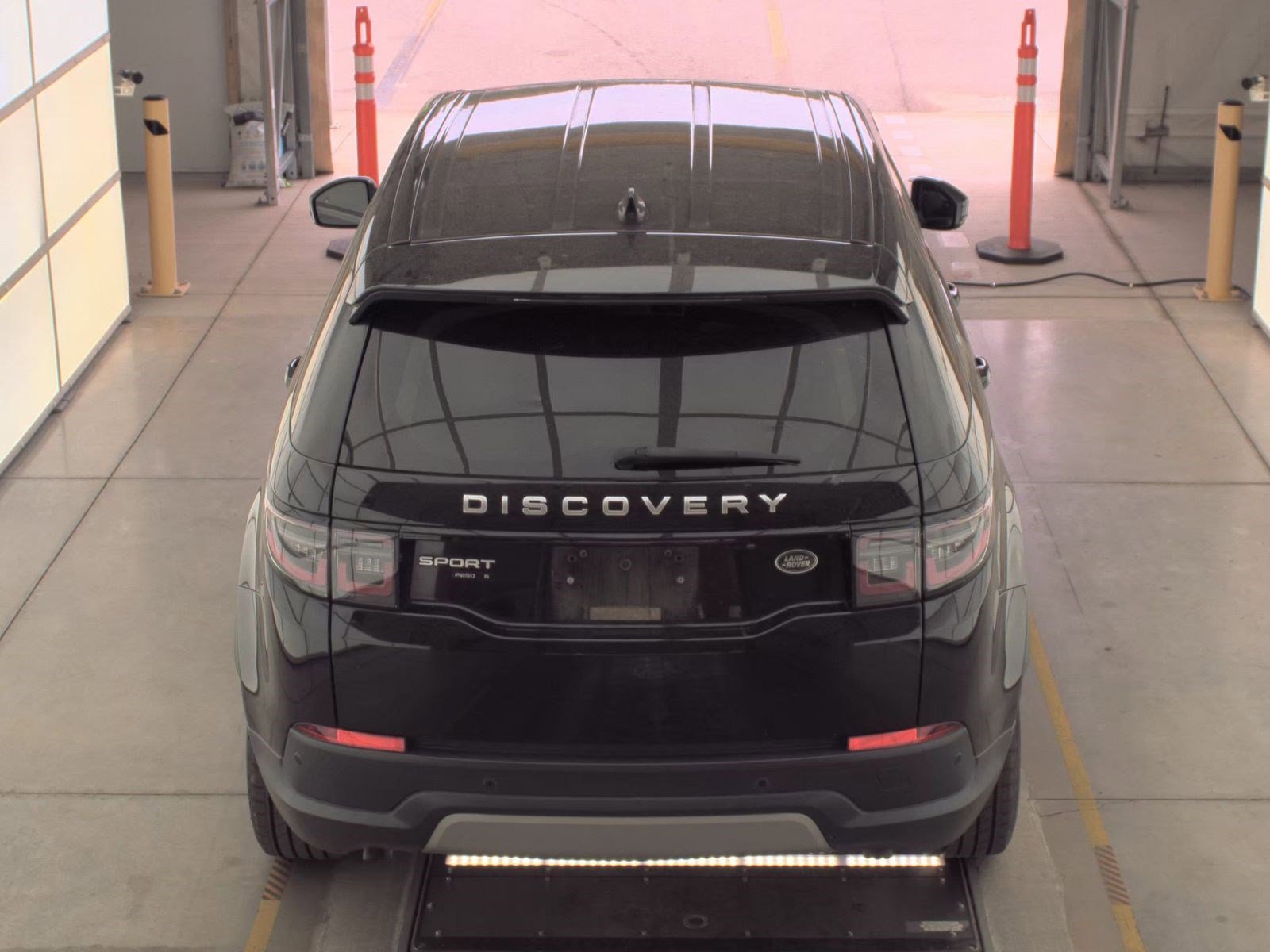 Used 2020 Land Rover Discovery Sport S AWD/4WD image 7