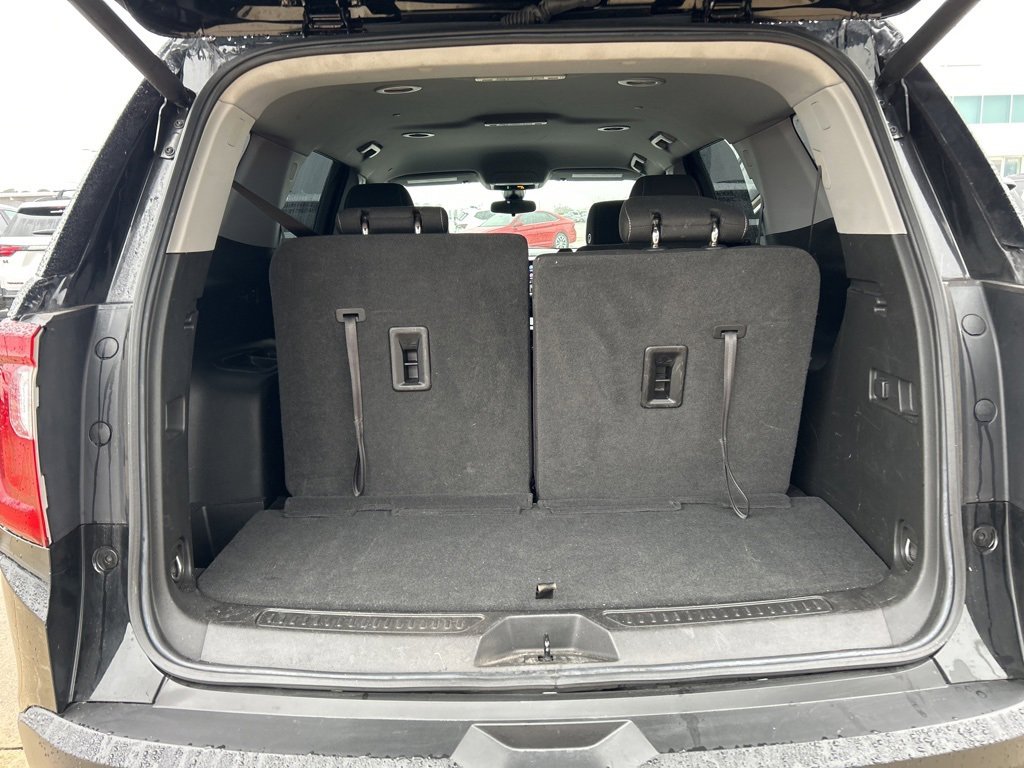 Used 2023 GMC Acadia SLE w/ Driver Convenience Package image 8