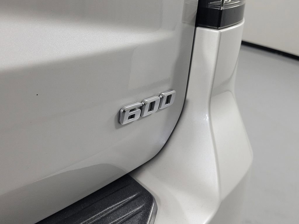 Certified 2021 Cadillac Escalade Sport Platinum w/ Heavy-Duty Trailer Package image 5