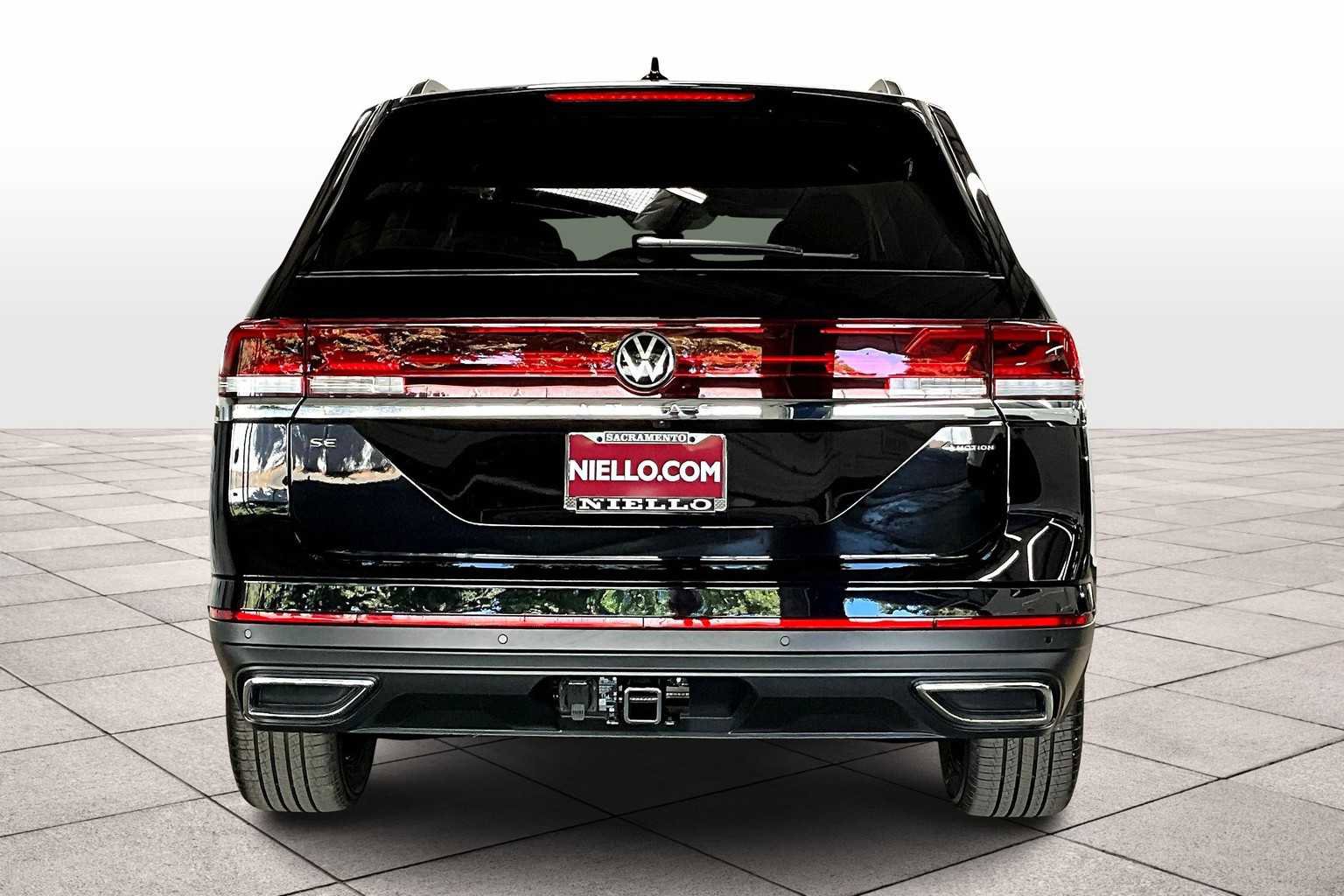 New 2026 Volkswagen Atlas SE image 6