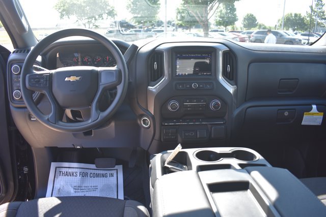 New 2026 Chevrolet Silverado 1500 Custom w/ LPO, Dark Essentials Package AWD/4WD image 20