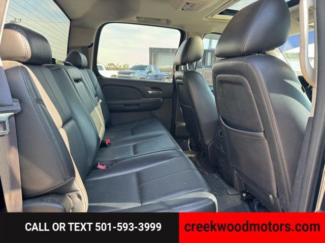 Used 2014 Chevrolet Silverado 2500 LTZ w/ LTZ Plus Package image 13