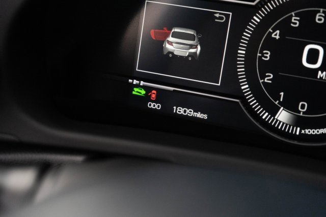 Used 2024 Toyota GR86 Premium image 25