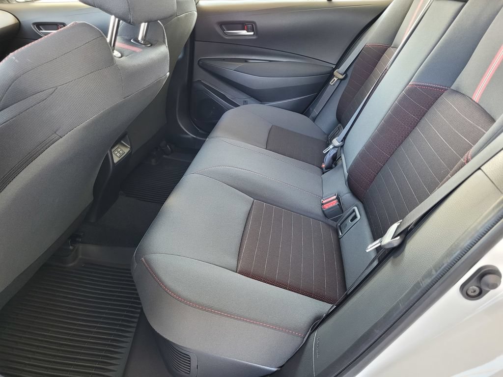 Used 2026 Toyota Corolla SE w/ SE Premium Package FWD image 8