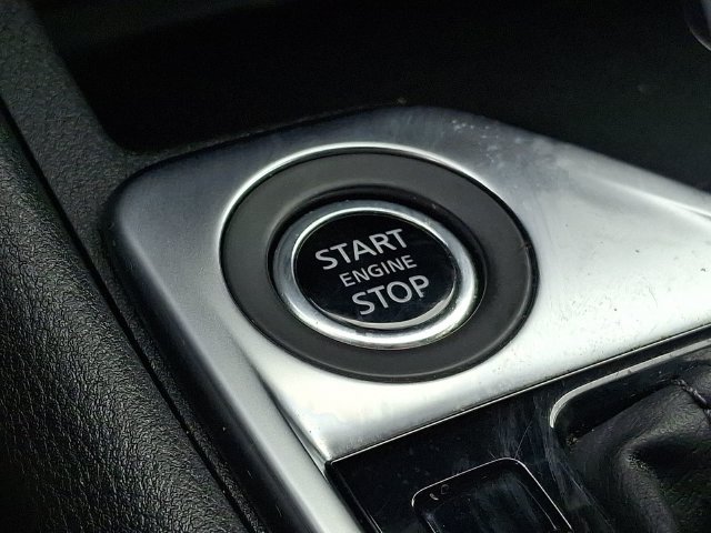 Used 2024 Nissan Sentra SV FWD image 25