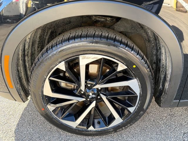 Used 2022 Mitsubishi Outlander SE image 19