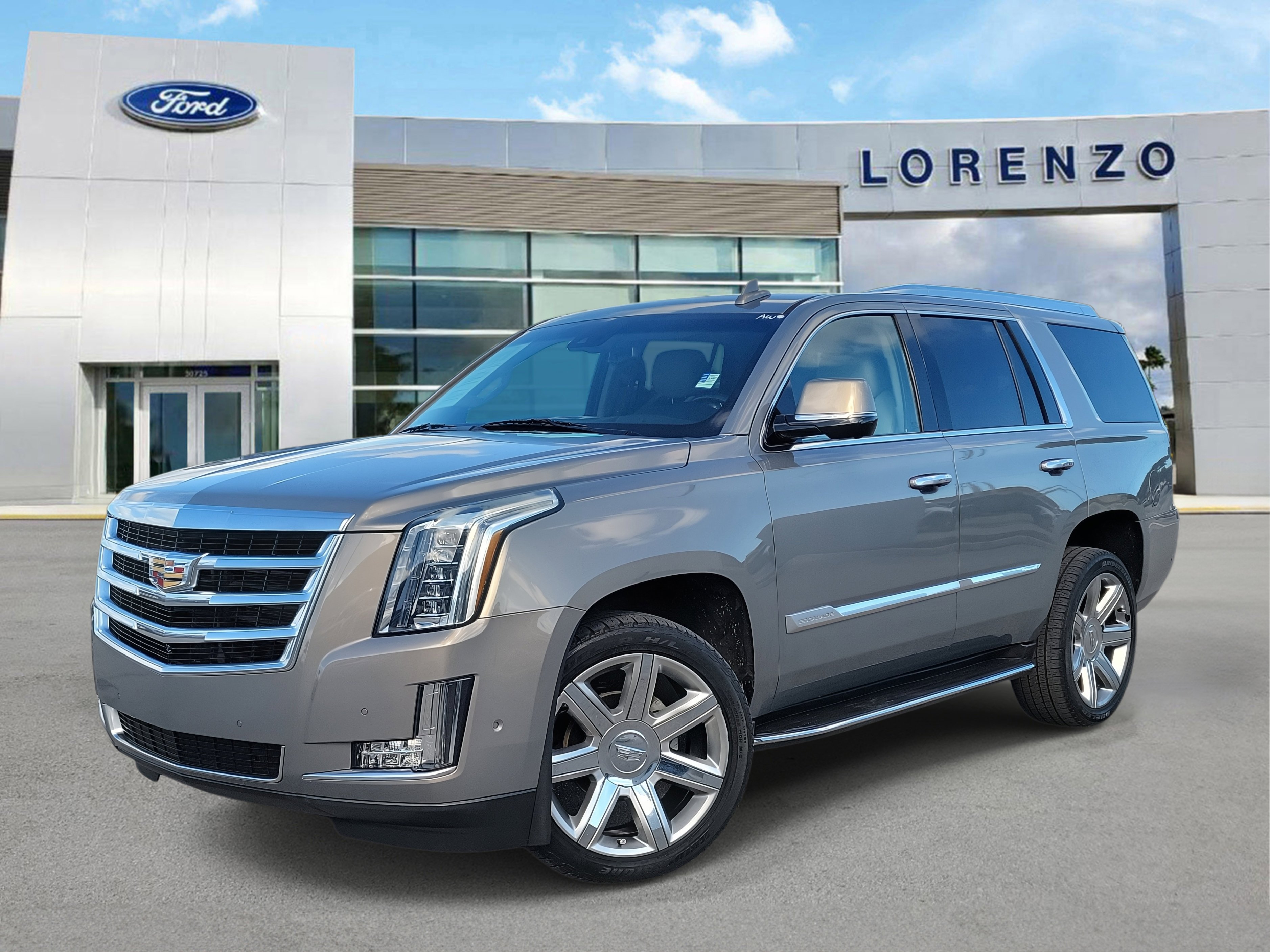 Used 2018 Cadillac Escalade Luxury 360° Tour