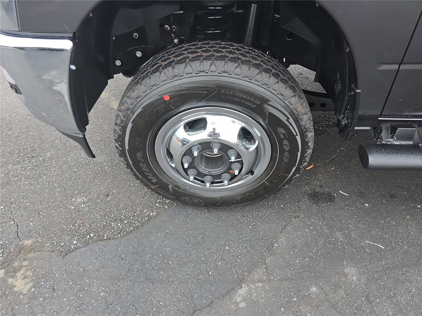 New 2026 RAM 3500 Tradesman image 11