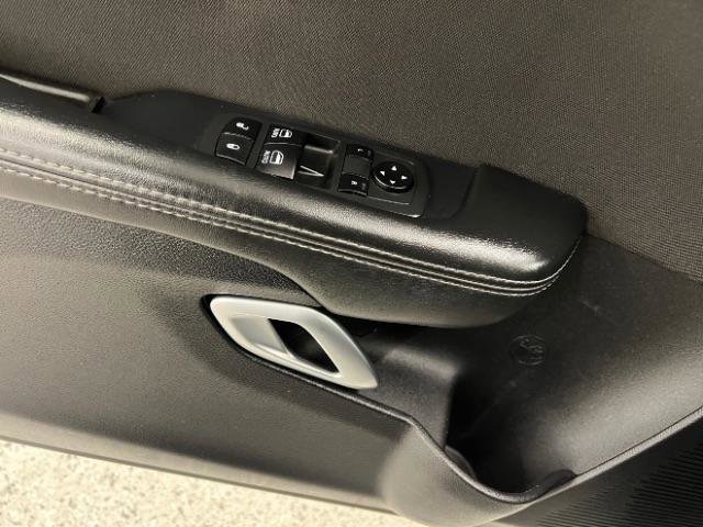 Used 2020 Dodge Challenger SXT RWD image 18