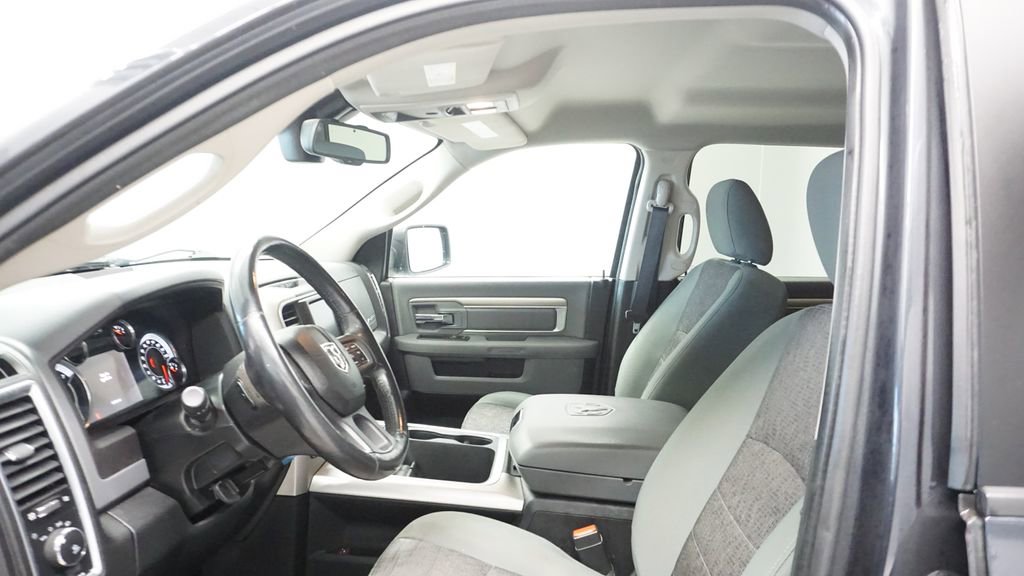 Used 2016 RAM 1500 Big Horn image 28