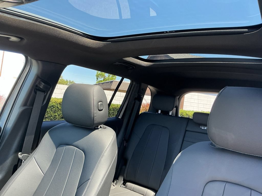 New 2026 Mercedes-Benz GLB 250 4MATIC image 12