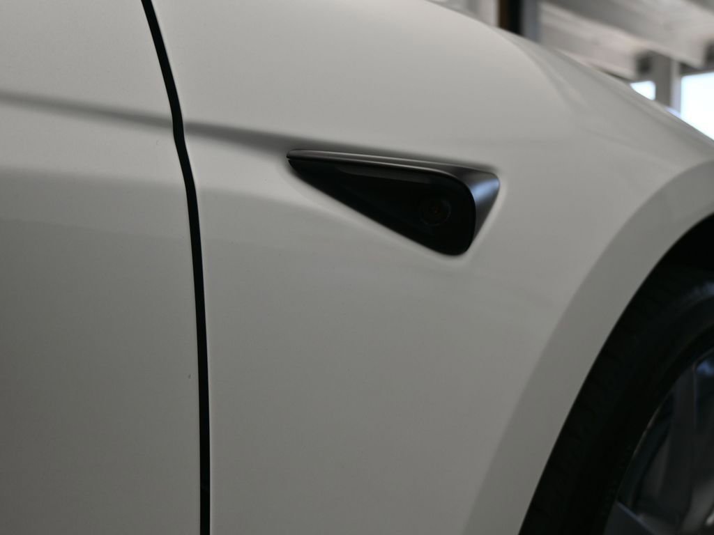 Used 2024 Tesla Model 3 Standard Range image 42