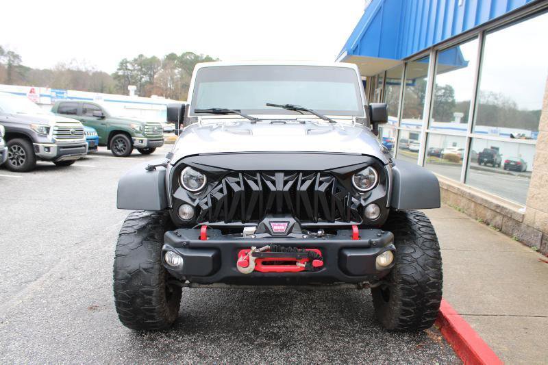 Used 2016 Jeep Wrangler Unlimited Rubicon image 2