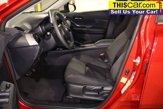Used 2020 Toyota C-HR LE FWD image 25