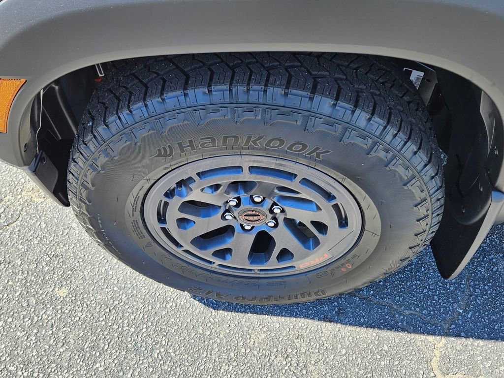 New 2026 Nissan Frontier Pro-X w/ Pro-X Convenience Package image 15