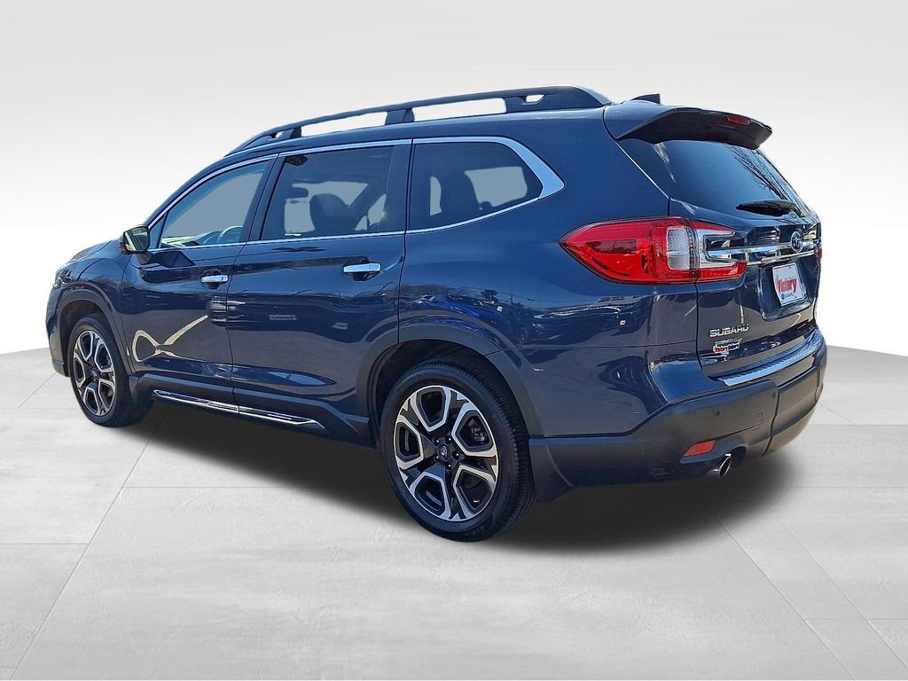 Used 2023 Subaru Ascent Touring image 4
