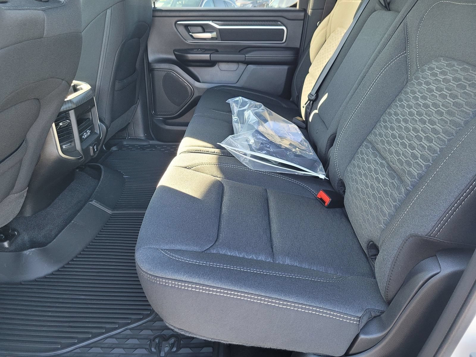 New 2026 RAM 1500 Big Horn AWD/4WD image 9