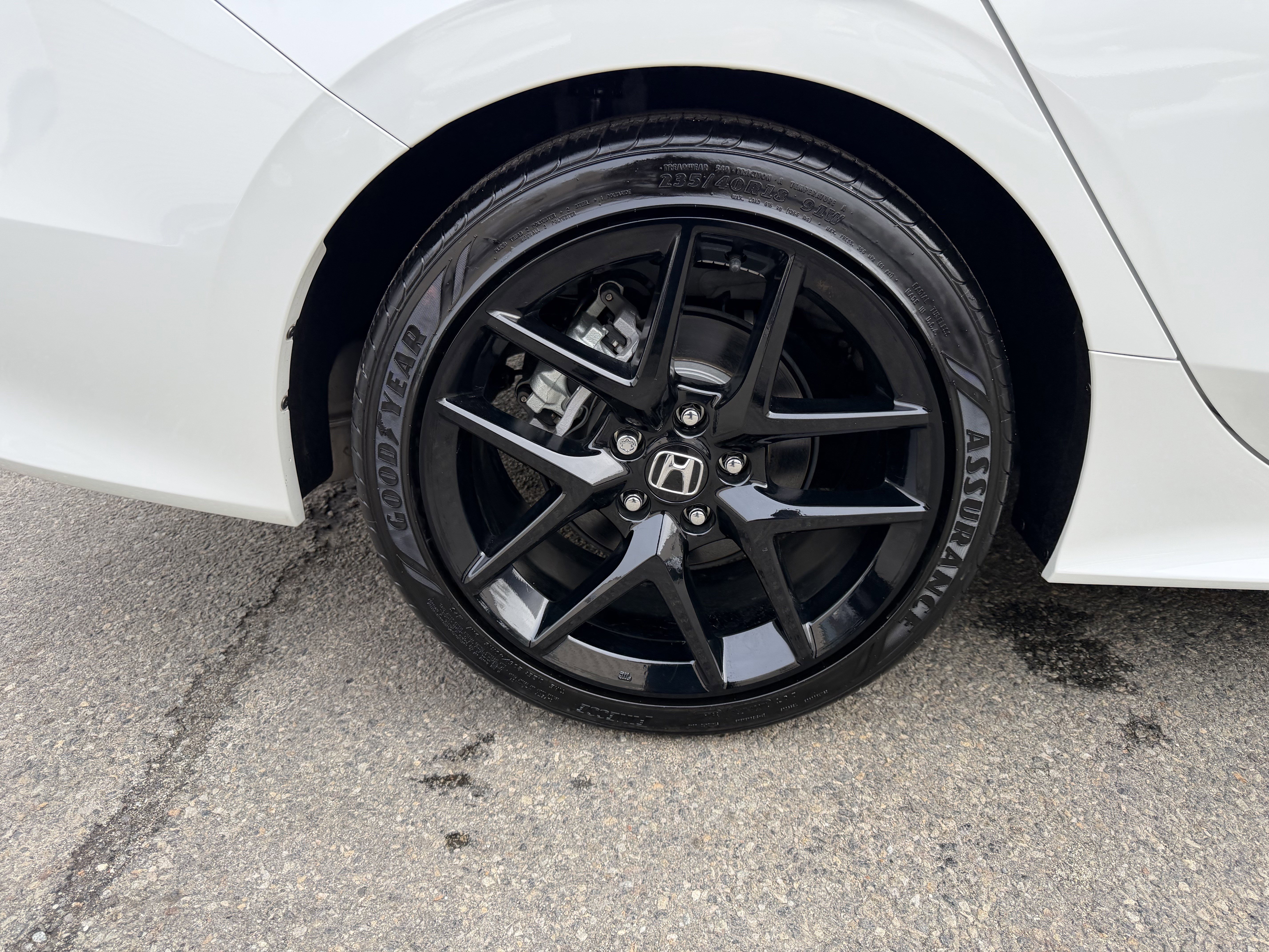 Used 2025 Honda Civic Sport image 9