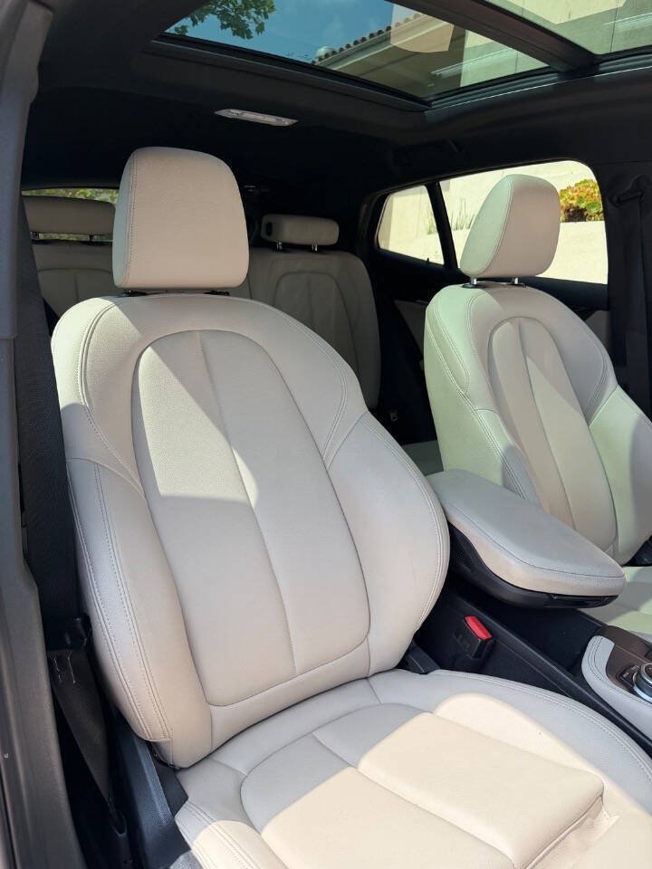 Used 2020 BMW X2 sDrive28i w/ Premium Package FWD image 18