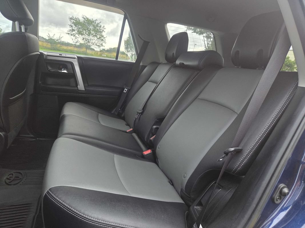 Used 2018 Toyota 4Runner SR5 Premium AWD/4WD image 11