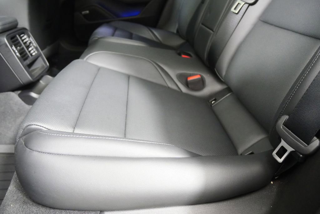 Used 2024 Porsche Taycan 4S AWD/4WD image 15