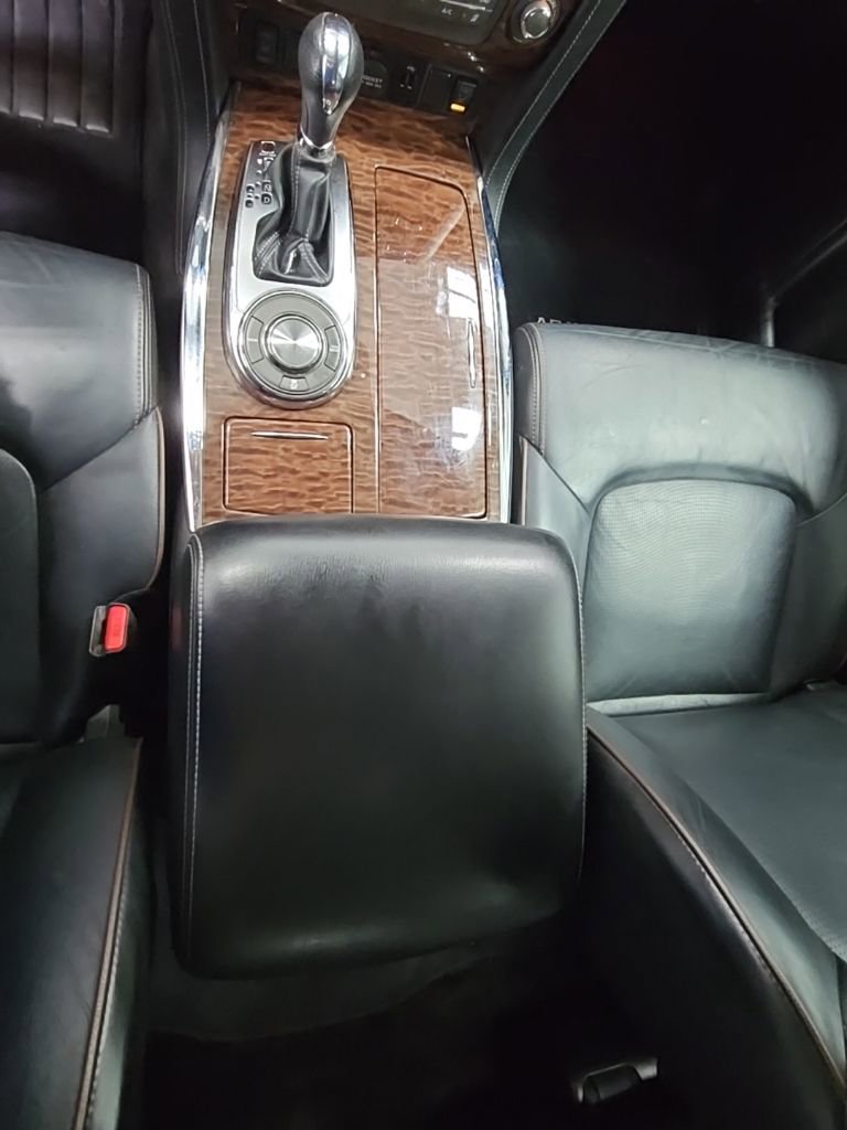 Used 2020 Nissan Armada SL w/ Premium Package image 23
