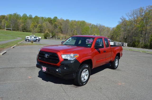 Used 2017 Toyota Tacoma 4x4 Access Cab image 48
