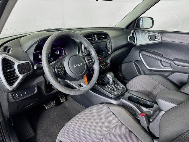 Certified 2024 Kia Soul LX FWD image 9