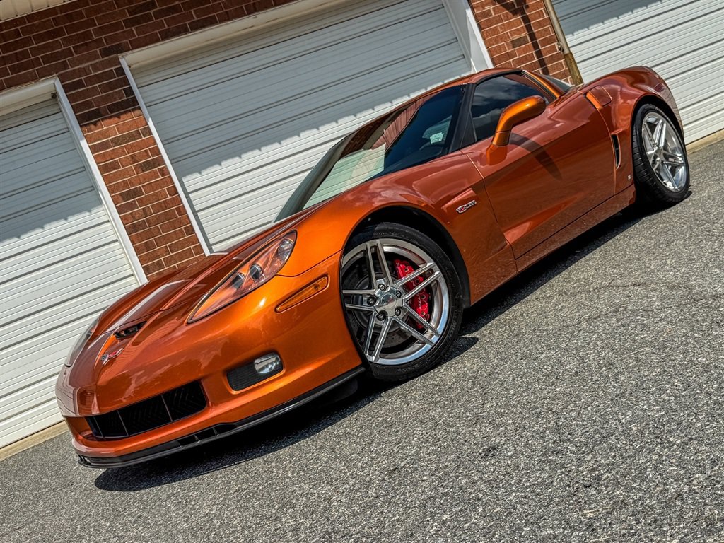 Used 2007 Chevrolet Corvette Z06 w/ Preferred Equipment Group RWD image 3