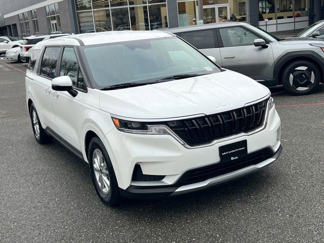 Certified 2024 Kia Carnival LX image 5