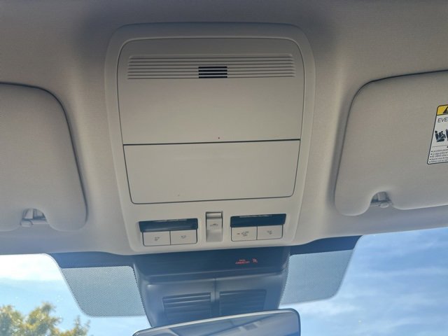 Used 2025 MAZDA CX-90 3.3 Turbo w/ Preferred Package image 34