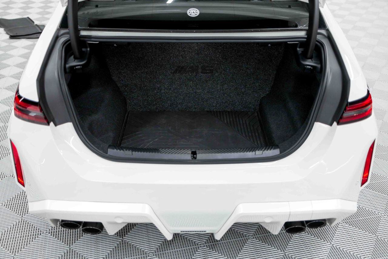 Used 2025 BMW M5 w/ Carbon Package AWD/4WD image 89