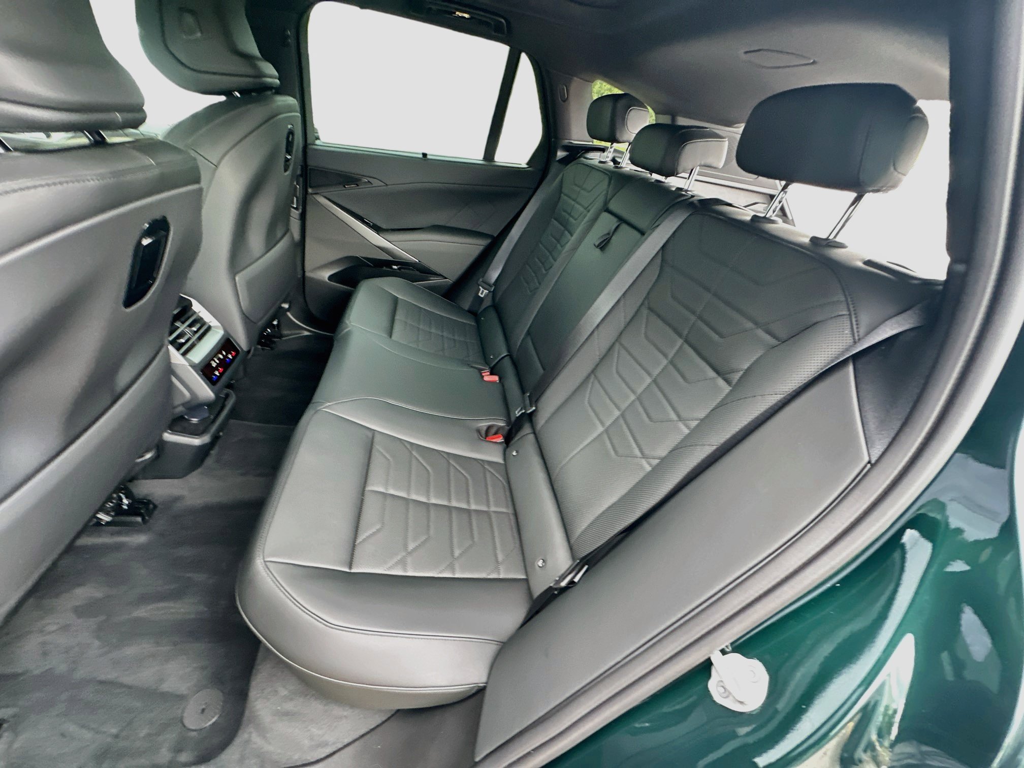New 2027 BMW X5 xDrive40i AWD/4WD image 18