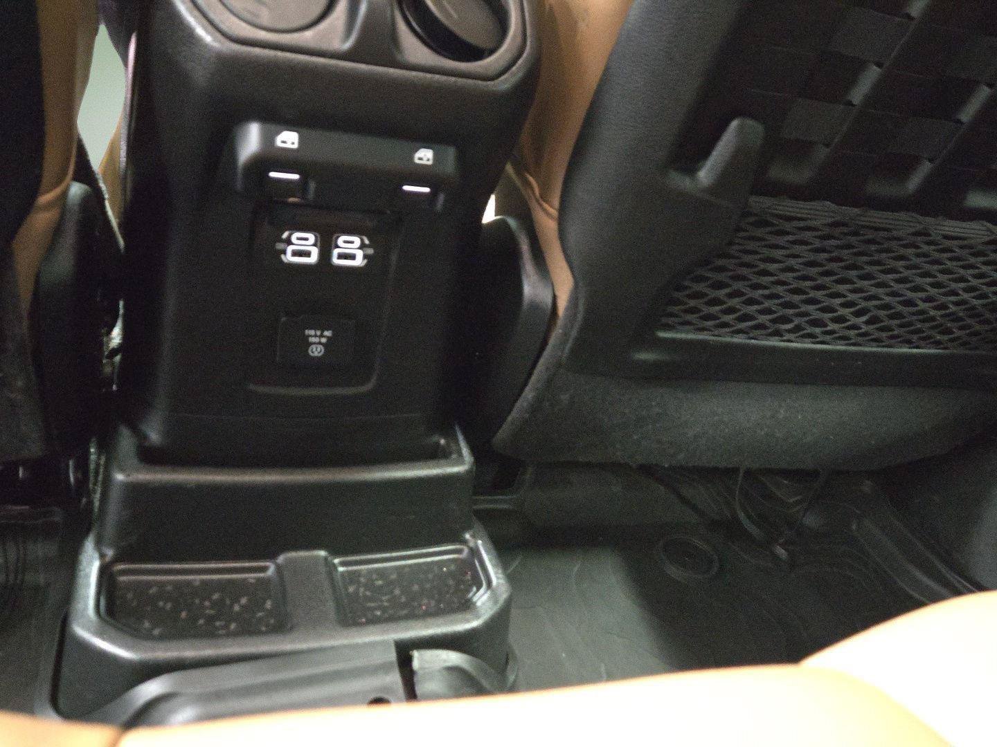 Used 2021 Jeep Wrangler Unlimited Rubicon AWD/4WD image 21