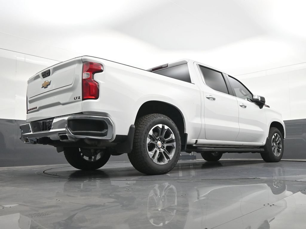 Used 2023 Chevrolet Silverado 1500 LTZ w/ Z71 Off-Road Package AWD/4WD image 28