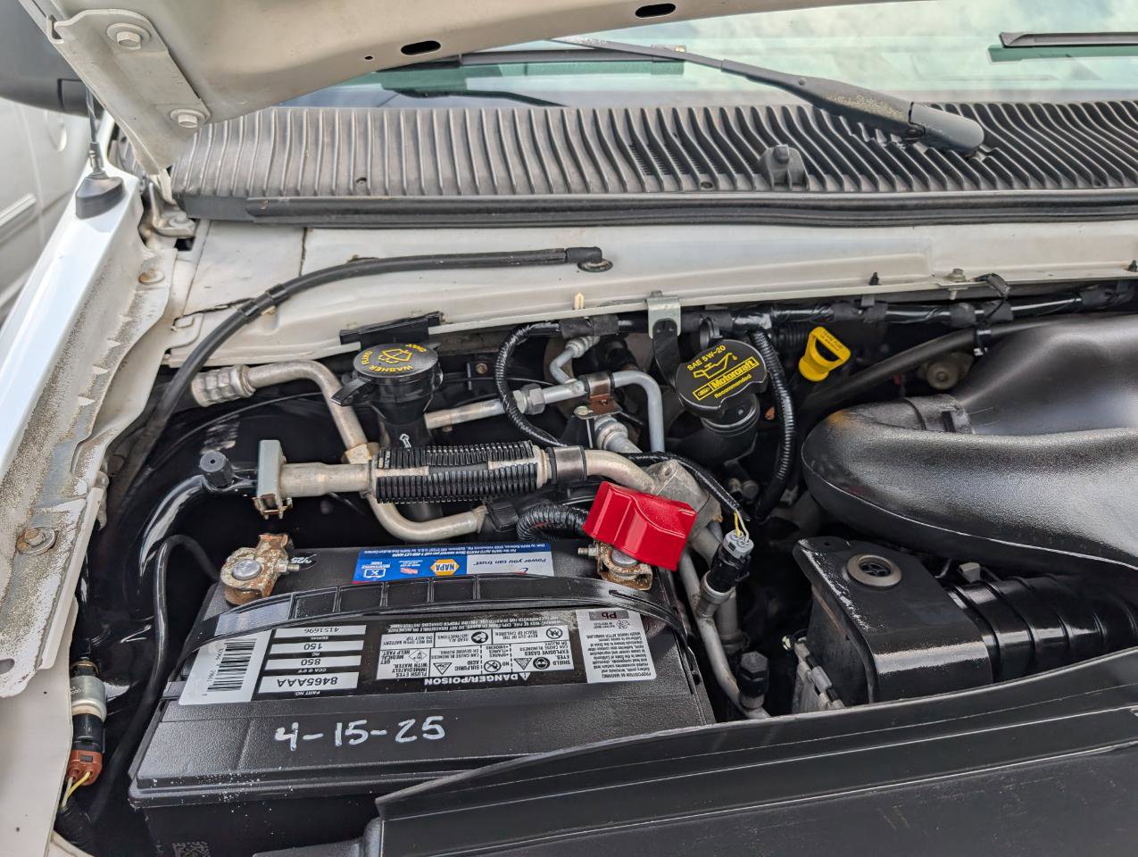 Used 2013 Ford E-350 and Econoline 350 XLT RWD image 8