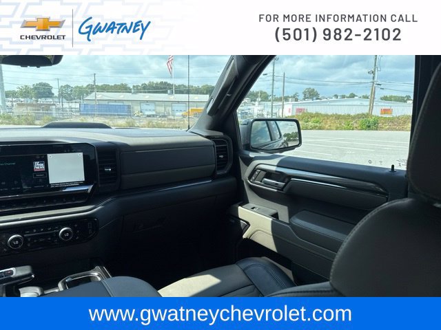 Used 2024 Chevrolet Silverado 1500 ZR2 w/ Technology Package AWD/4WD image 27