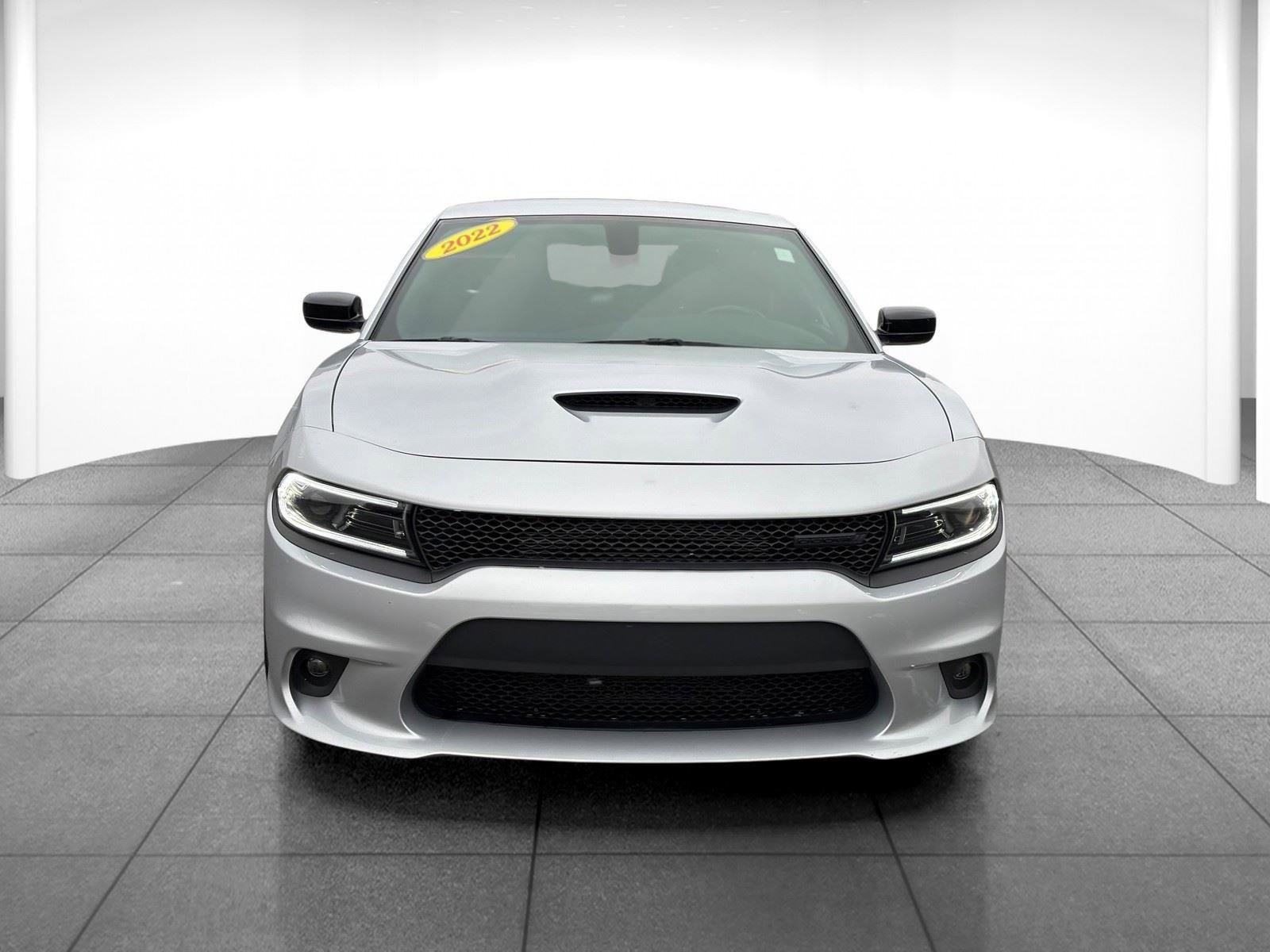 Used 2022 Dodge Charger R/T w/ Performance Handling Group image 2
