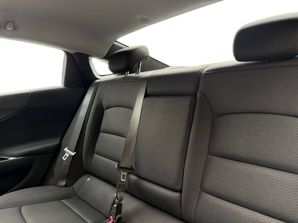 Used 2023 Chevrolet Malibu LT FWD image 13